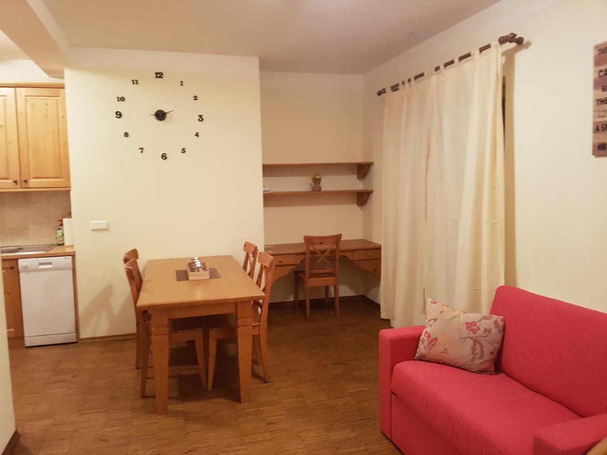 Apartma Lenka كْرانْيِسكا غورا المظهر الخارجي الصورة